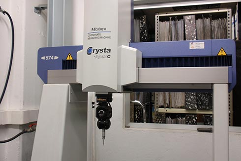 Màquina de medició Crysta Plus
